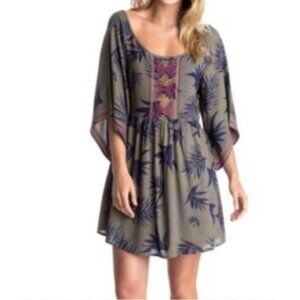 Roxy Sunset City Embroidered Mini Dress Flare Sleeve sz M bohemian